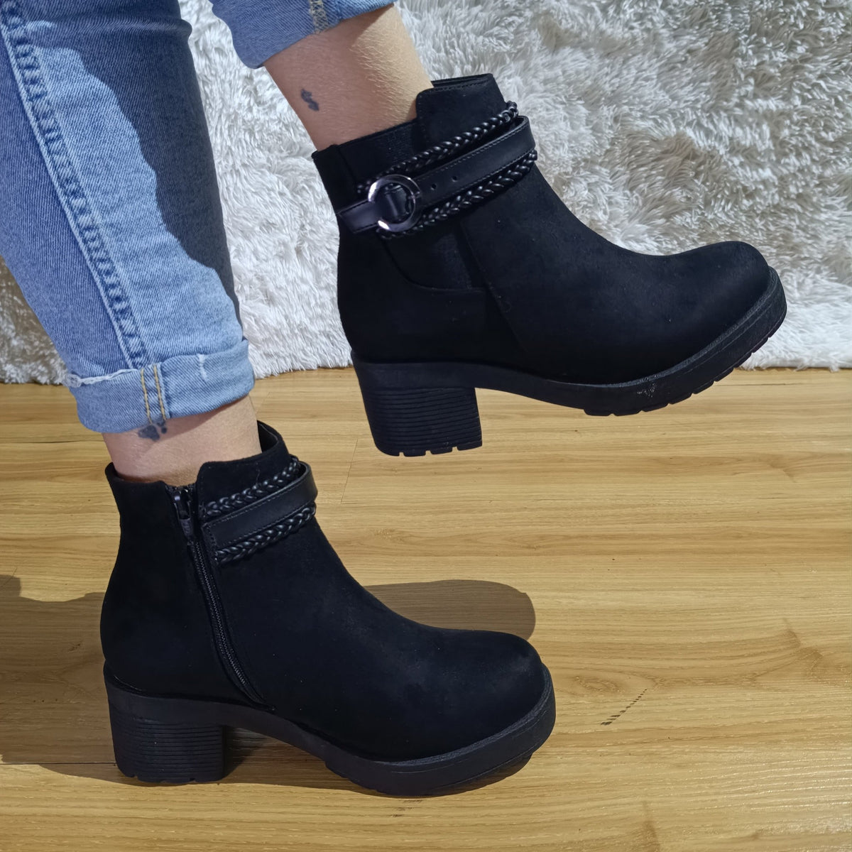 Botin de mujer negro Plataforma Gamuza (BA42.N) - Gabybru Calzados