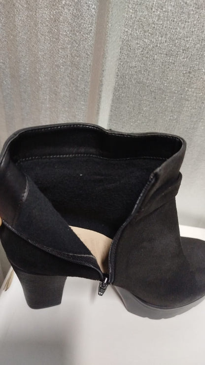 Botin de mujer negro taco alto gamuza (BA110.N) - Gabybru Calzados