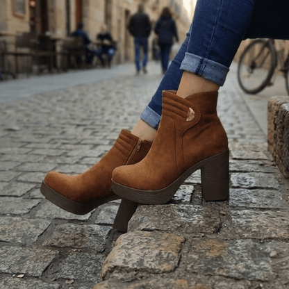 Botin Mujer Gamuza Cafe TACO Grueso y Plataforma (BA101.Ca) - Gabybru Calzados