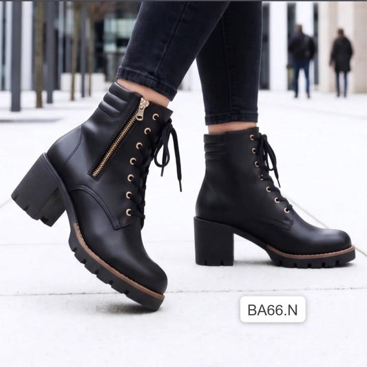 Botin mujer Negro con cordones taco cuadrado (BA66.N) - Gabybru Calzados