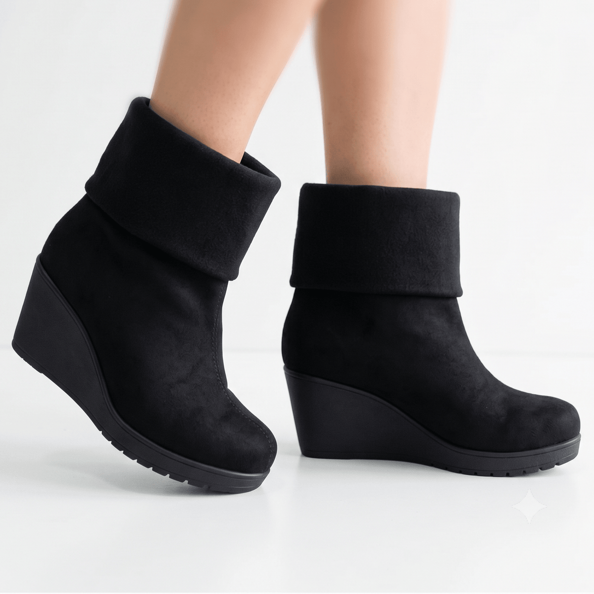 Botin Mujer Negro Gamuza Cuña (BA160.N) - Gabybru Calzados