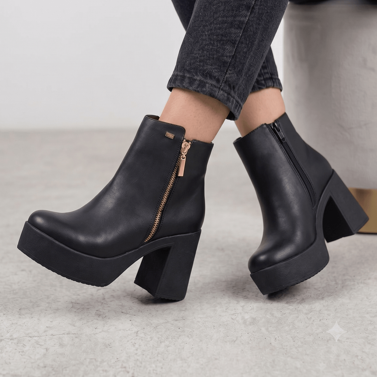 Botin Mujer Negro Plataforma Taco Cuadrado (BA147.E) - Gabybru Calzados