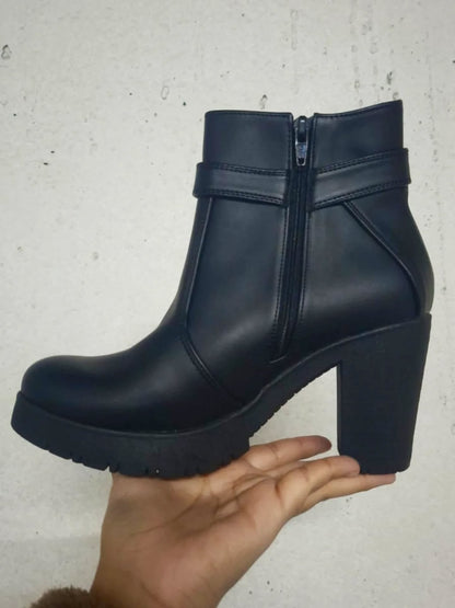 Botin Negro Mujer Plataforma Taco Cuadrado Elegante Correa(BA141.E) - Gabybru Calzados