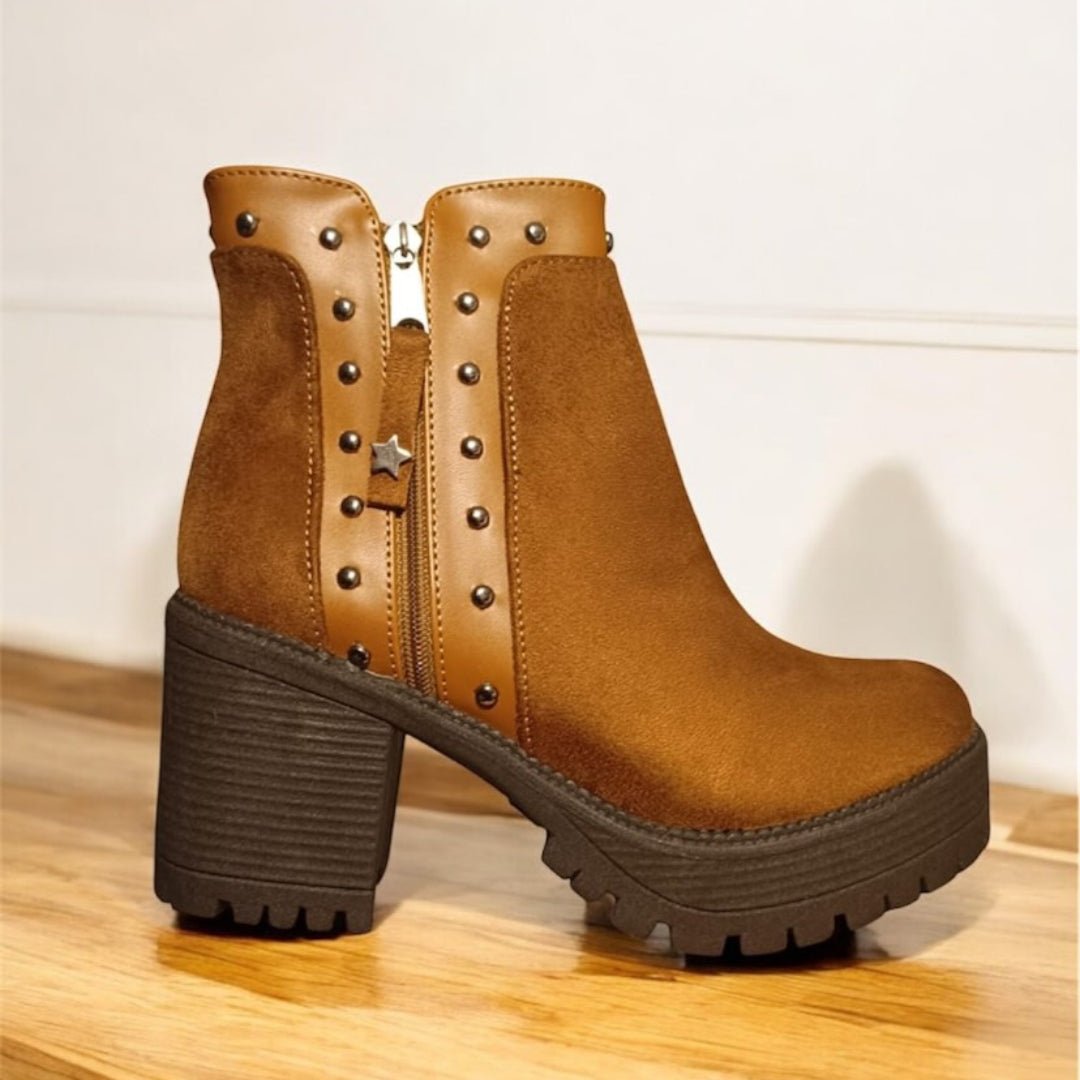 Botines Mujer Camel Taco grueso Plataforma Tachas y Cierre(BA44.CA) - Gabybru Calzados
