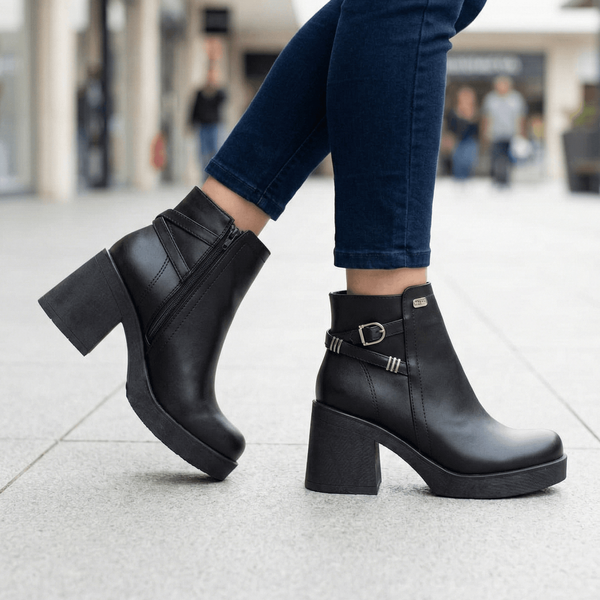 Botines Mujer Negros Plataforma Taco Grueso (BA108.E) - Gabybru Calzados