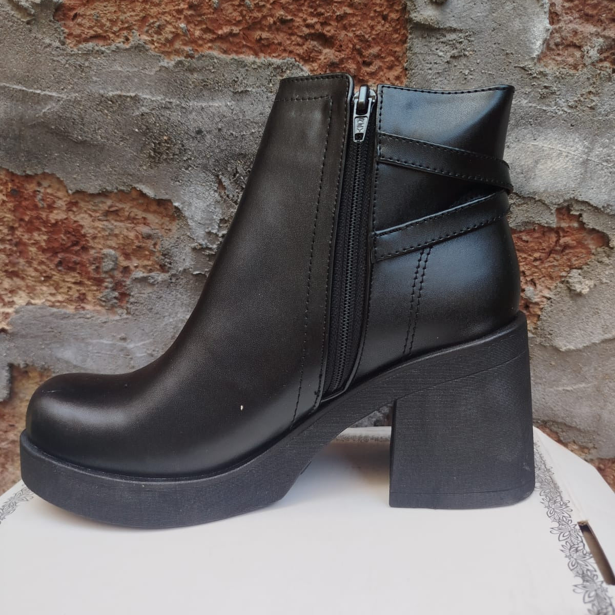 Botines Mujer Negros Plataforma Taco Grueso (BA108.E) - Gabybru Calzados