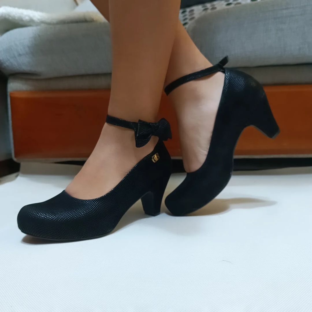 Calzado negro lazo bajo (F5.N) - Gabybru Calzados