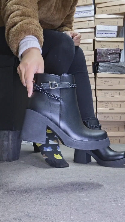 Botin de Mujer Negro alto (BA124.E)