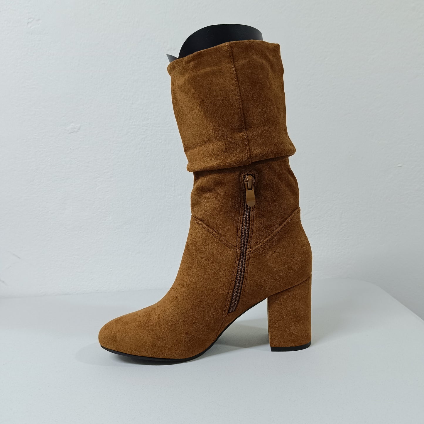 Bota de Mujer Alto Camel (BT26.Ca)