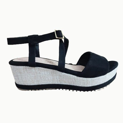 Sandalia baja negra tiritas (SL72.N) - Gabybru Calzados