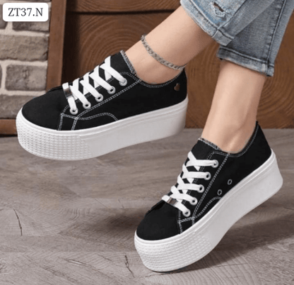 Zapatilla Mujer Negra (ZT37.N) - Gabybru Calzados