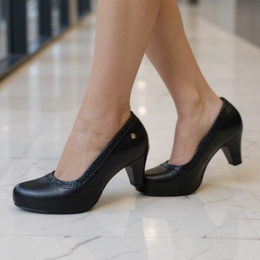Zapato de muejr negro bajo (E15.N) - Gabybru Calzados